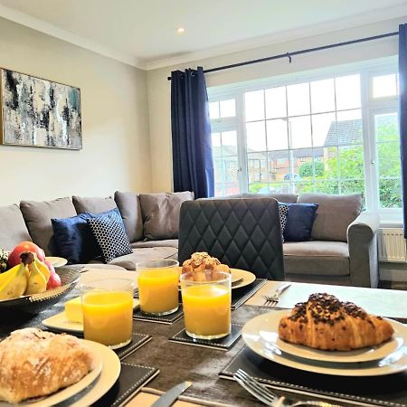 Potter'S Escape-Walking Distance From The Studios! Abbots Langley Экстерьер фото