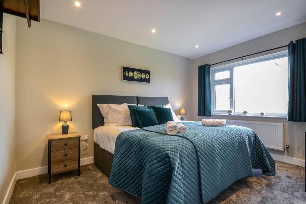 Potter'S Escape-Walking Distance From The Studios! Abbots Langley Экстерьер фото