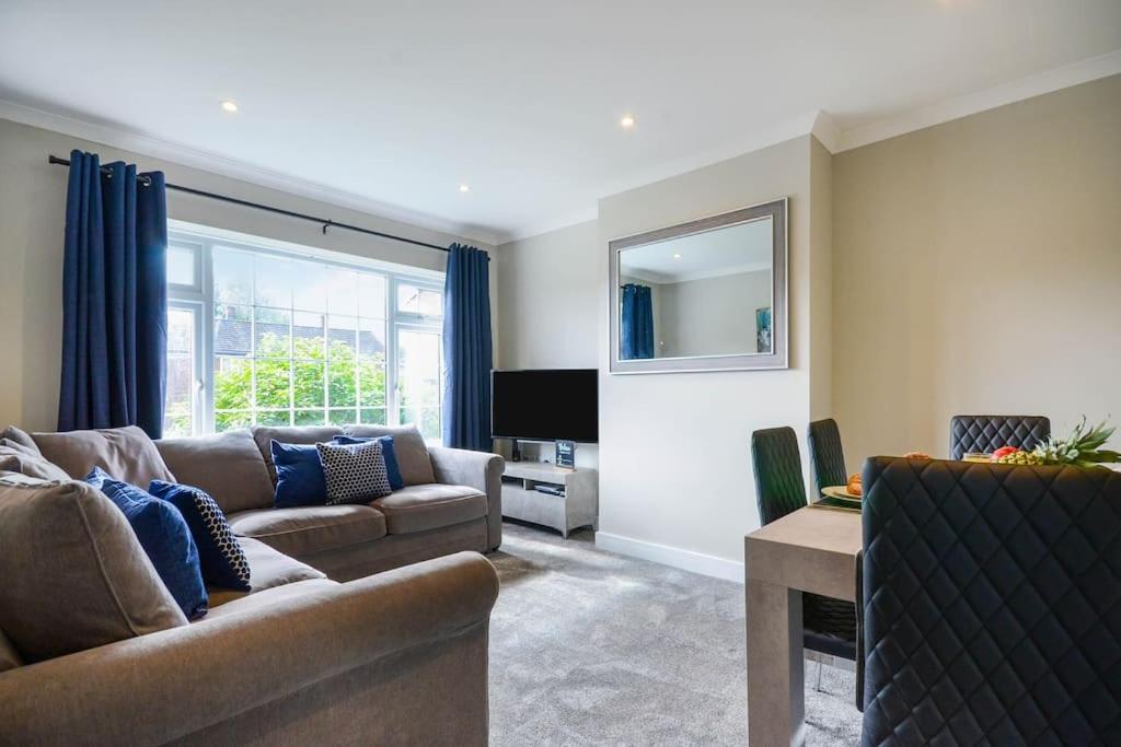 Potter'S Escape-Walking Distance From The Studios! Abbots Langley Экстерьер фото